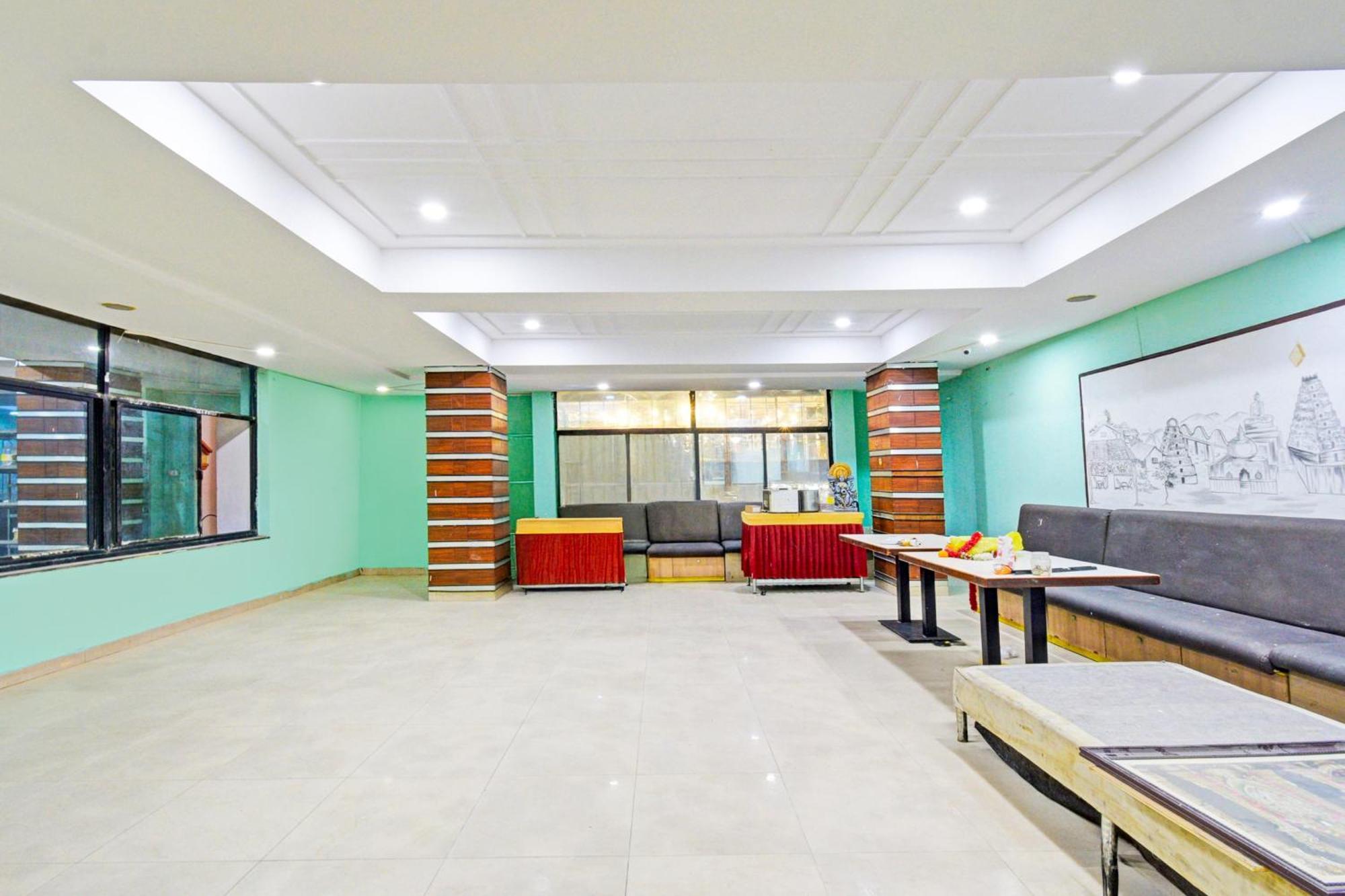 היידראבד Super Townhouse Ameerpet Balkampet Road מראה חיצוני תמונה
