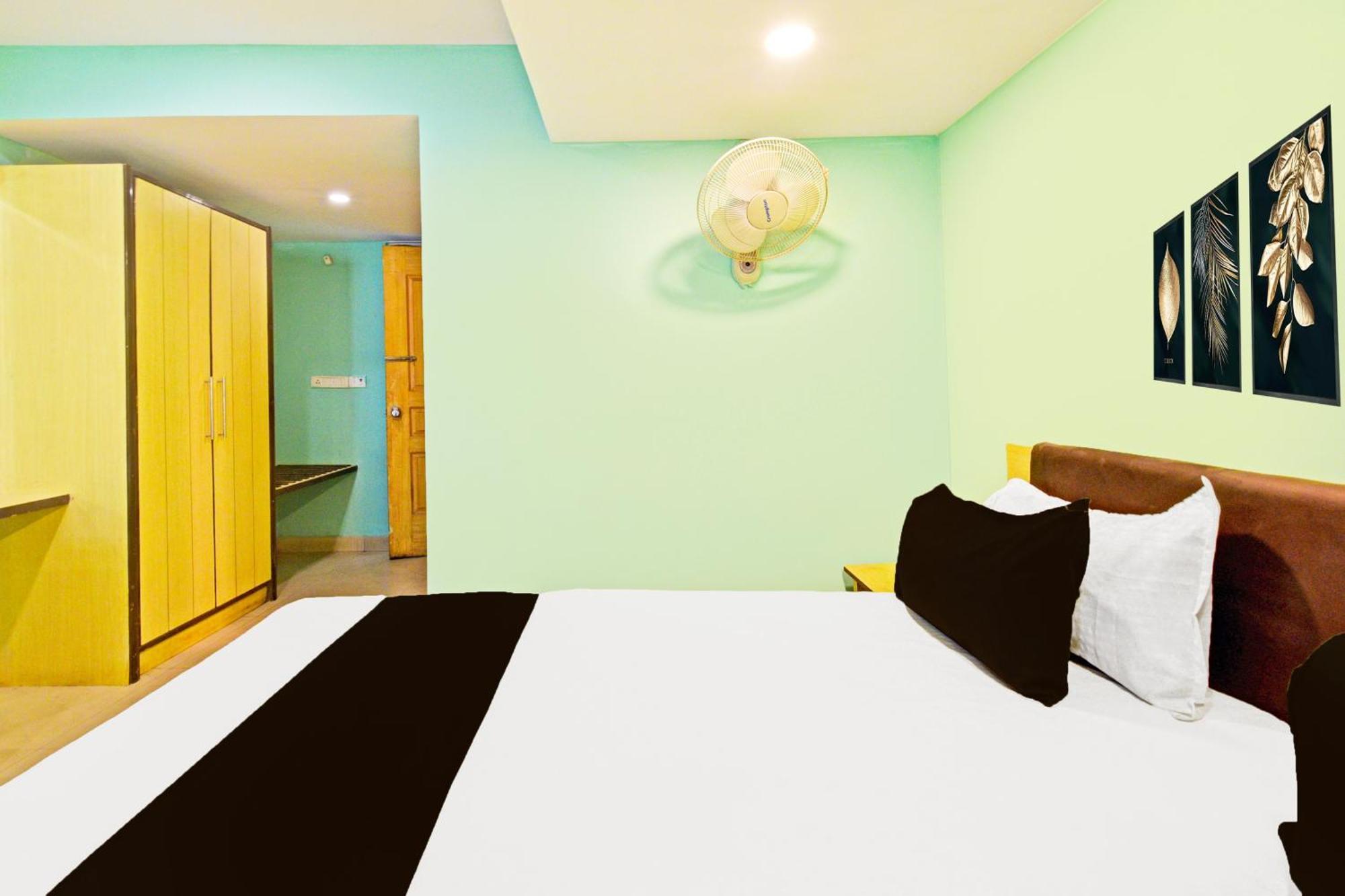 היידראבד Super Townhouse Ameerpet Balkampet Road מראה חיצוני תמונה