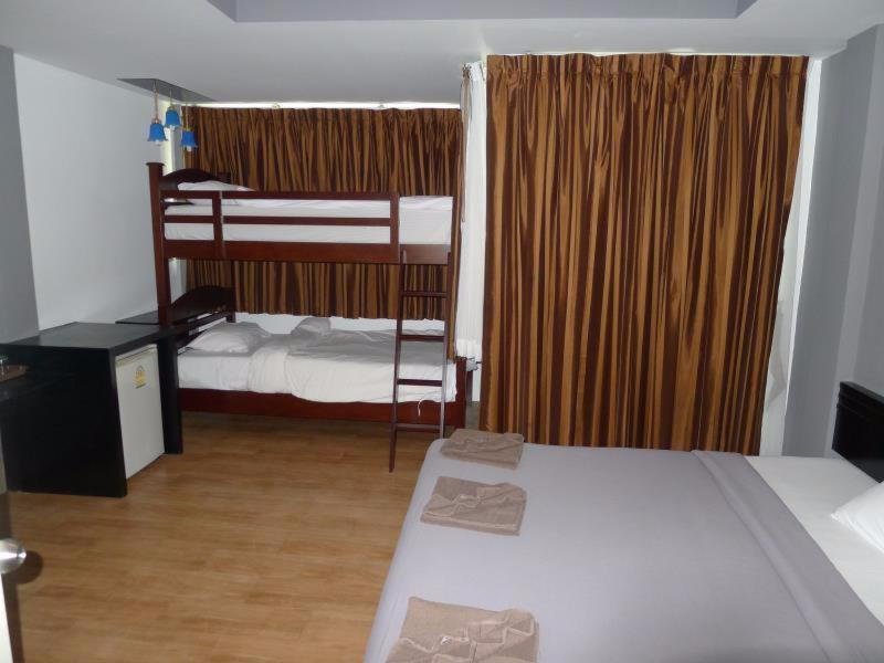היידראבד Super Townhouse Ameerpet Balkampet Road מראה חיצוני תמונה