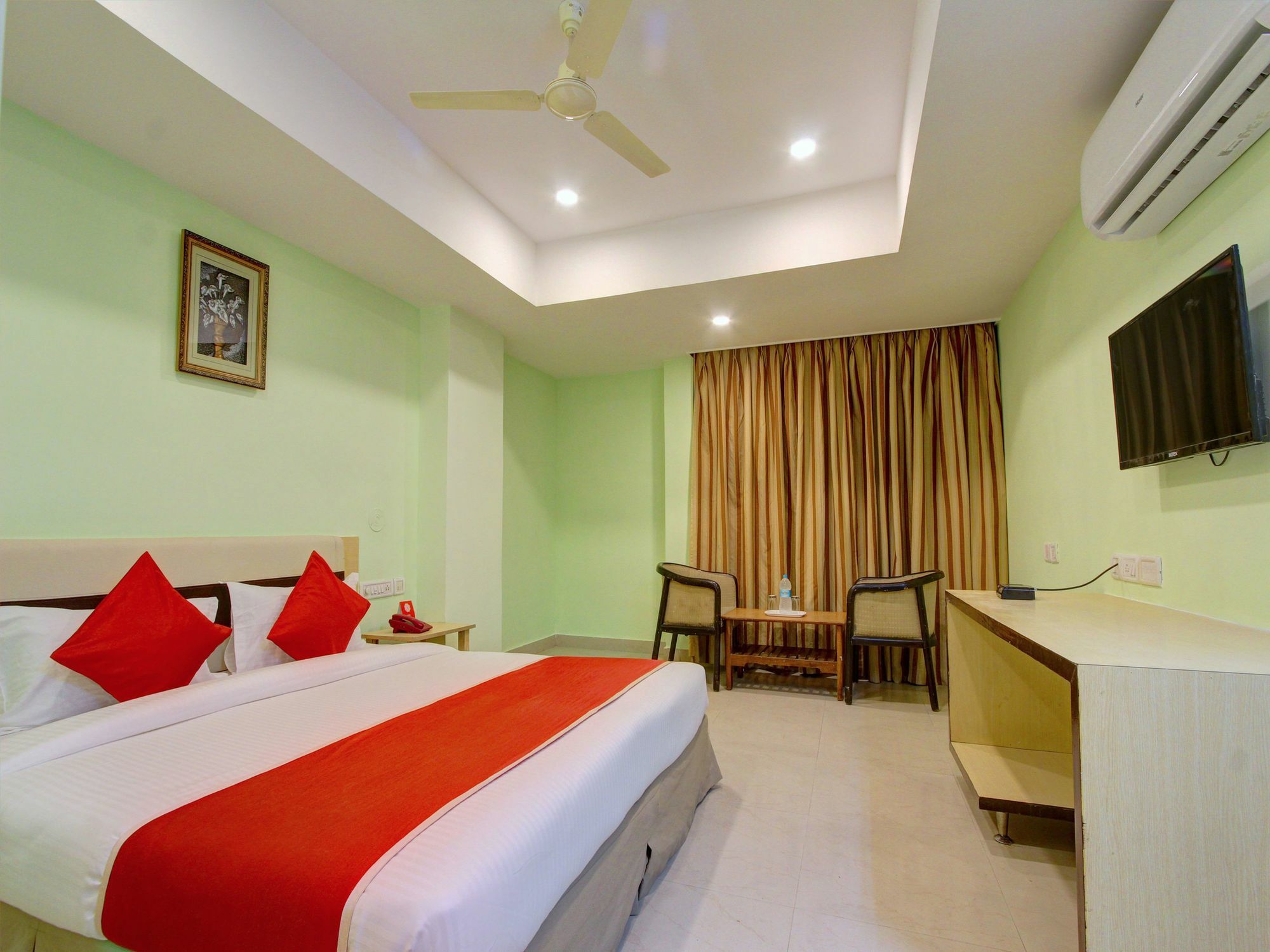 היידראבד Super Townhouse Ameerpet Balkampet Road מראה חיצוני תמונה
