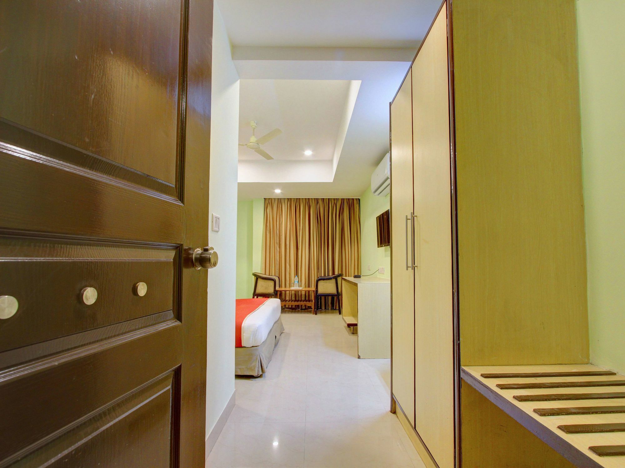 היידראבד Super Townhouse Ameerpet Balkampet Road מראה חיצוני תמונה